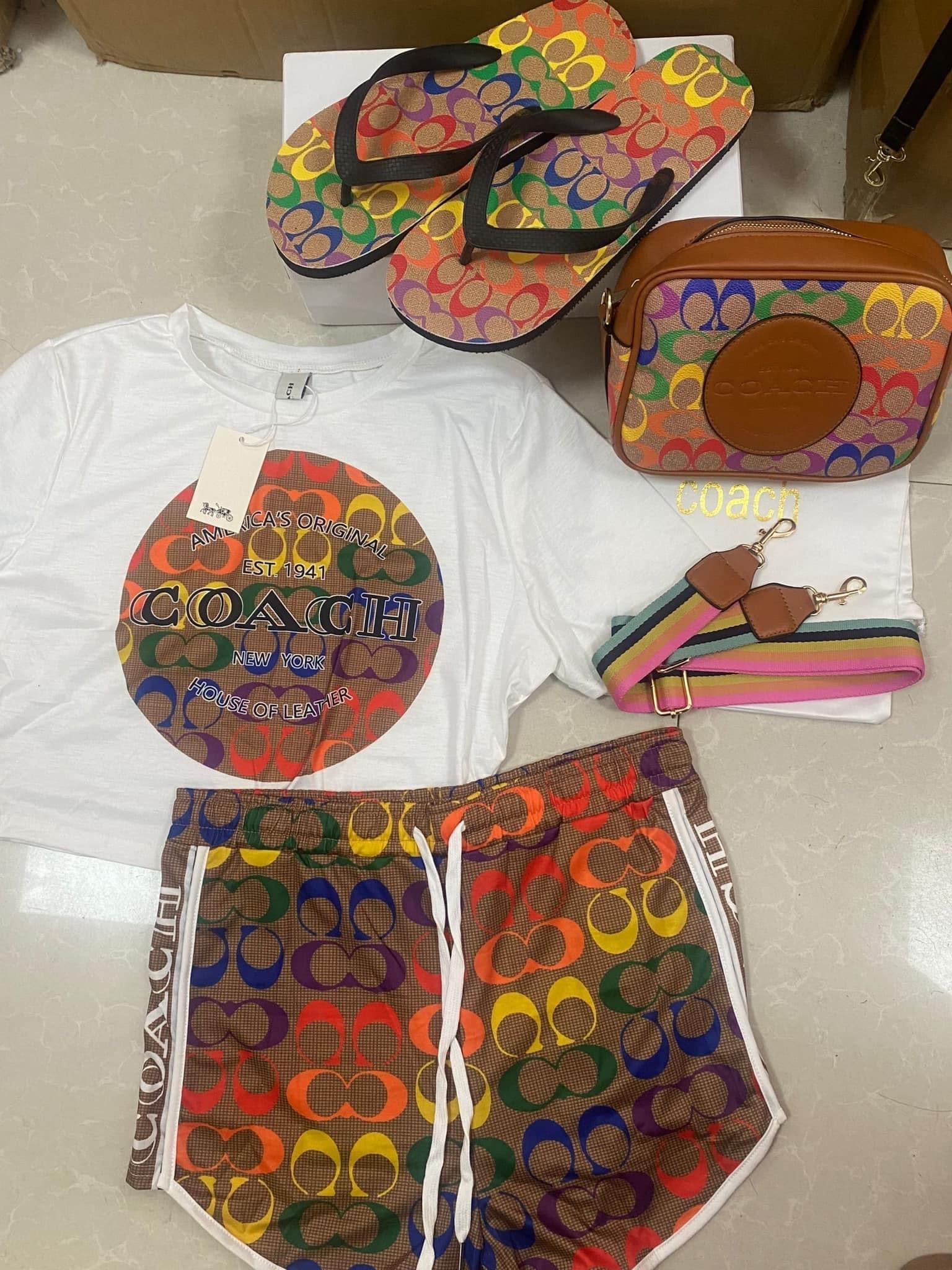 4-Piece Matching Set – Crop Top, Shorts, Sandals & Bag
