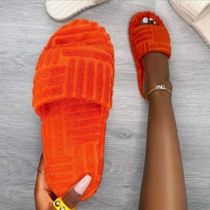 Cozy Slide Slippers – Fuzzy Open Toe House Slides – Soft Plush